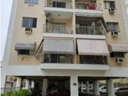 Apartamento em Praça Seca, Rio de Janeiro/RJ de 60m² 2...