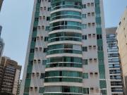 Apartamento em Praia da Costa, Vila Velha/ES de 0m² 2...