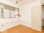 Apartamento em Rua Duque de Caxias Centro Histórico...