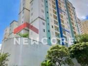 Apartamento em Rua Hermantino Coelho Mansões Santo...