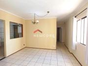 Apartamento em Rua Sebastião Pregnolato Jardim Auri...