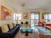 Apartamento em rua tranquila no Paraíso