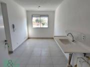 Apartamento em Vila Carmosina, São Paulo/SP de 32m² 2...