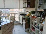 Apartamento em Vila Ema