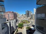 Apartamento em Vila Guilhermina, Praia Grande/SP de 80m²...