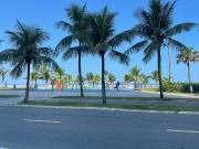 Apartamento em Vila Tupi, Praia Grande/SP de 67m² 2...