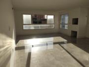 Apartamento em Zona Nova