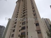 Apartamento en Alquiler en Baruta Prados del Este...