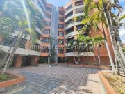 Apartamento en Alquiler en Campo Alegre, Caracas
