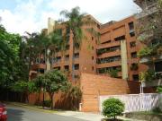 Apartamento en Alquiler en Campo Alegre, Caracas