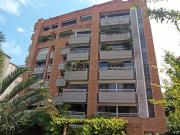Apartamento en Alquiler en Campo Alegre, Caracas