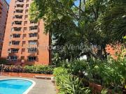 Apartamento en Alquiler en Caracas El Rosal Distrito...