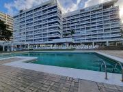 Apartamento en Alquiler en Caribe, Parroquia Caraballeda