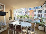 Apartamento en alquiler en Centre Platja Gran 17250