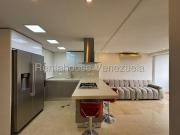 Apartamento en Alquiler en Chuao, Caracas