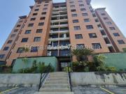 Apartamento en Alquiler en Colinas de La Tahona, Caracas