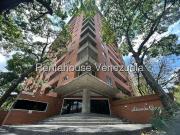 Apartamento en Alquiler en El Rosal, Caracas