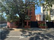 Apartamento en alquiler en La Castellana 165 mt2