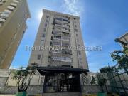 Apartamento en Alquiler en La Urbina, Caracas