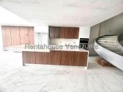 Apartamento en Alquiler en Las Mercedes, Caracas