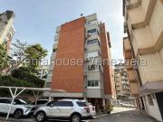 Apartamento en Alquiler en Lomas de Las Mercedes, Caracas