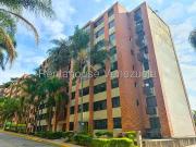 Apartamento en Alquiler en Los Naranjos Humboldt, Caracas