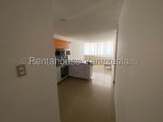 Apartamento en Alquiler en Los Naranjos Humboldt, Caracas