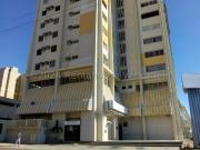 Apartamento en Alquiler en Maracaibo Zulia 127 m2. 3 hab