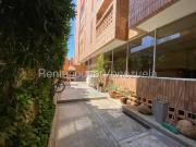 Apartamento en Alquiler en Maracaibo Zulia 162 m2. 3 hab