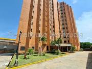 Apartamento en Alquiler en Maracaibo Zulia 175 m2. 3 hab