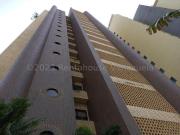 Apartamento en Alquiler en Maracaibo Zulia 618 m2. 8 hab