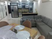 Apartamento en Alquiler en Maracaibo Zulia 87 m2. 3 hab
