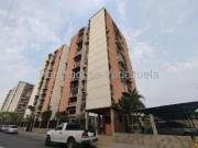 Apartamento en Alquiler en Maracay Girardot Aragua 87...
