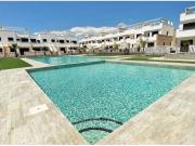 Apartamento en Alquiler en Pilar de la Horadada, Alicante