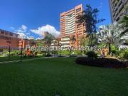 Apartamento en Alquiler en Santa Fe Norte, Caracas