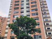 Apartamento en Alquiler en Valencia Carabobo 76 m2. 3 hab