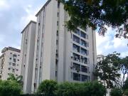 Apartamento en Alquiler – Res. Pama Norte, Prebo