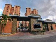 Apartamento en Alquiler,Urb.Terrazas de Mañongo,...