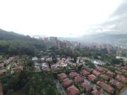 Apartamento en arriendo Altos del poblado cola del...