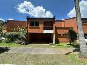 Apartamento en arriendo Carrera 27a 37b Sur 73, Loma De...