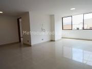 Apartamento en Arriendo, Conquistadores, Medellín