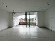Apartamento en Arriendo Cumbres, Envigado, Antioquia