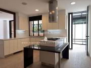 Apartamento en Arriendo, El Campestre, Medellín