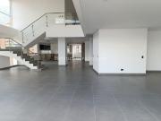 Apartamento en Arriendo, EL POBLADO, Medellín