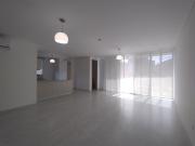 Apartamento en arriendo en Altos De Riomar