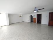 Apartamento en arriendo en Altos De Riomar