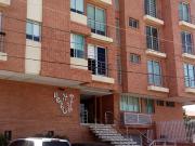 apartamento en arriendo/venta en altos de riomar. Cod A8653