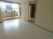 apartamento en arriendo en el rodeo. Cod A512414