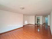 Apartamento En Arriendo En Bogota En Cedritos A323396