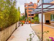 Apartamento En Arriendo En Bogota En Los Rosales A300432